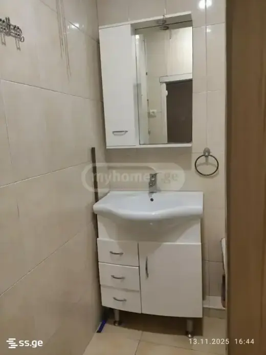 ქირავდება, ბინა