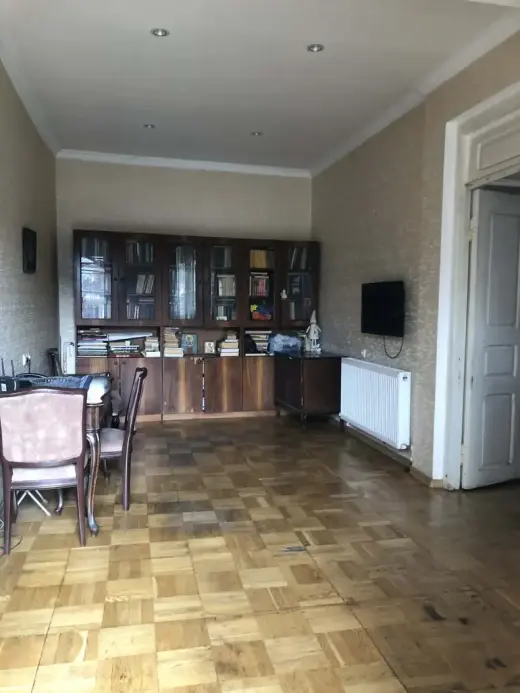 იყიდება, კერძო სახლი