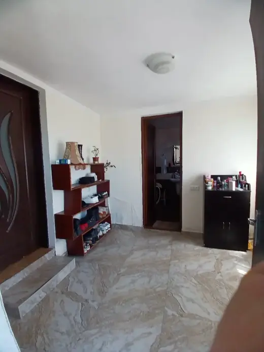 იყიდება, კერძო სახლი