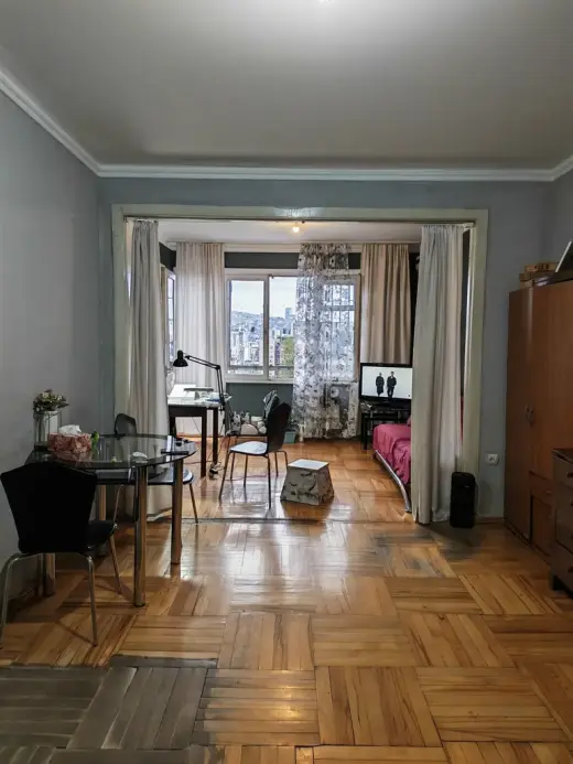 იყიდება, ბინა