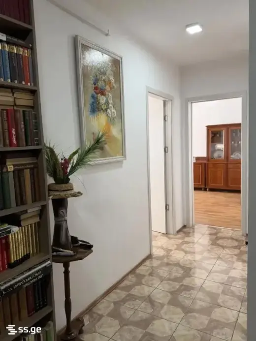 იყიდება, ბინა