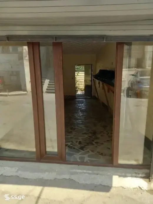 იყიდება, კომერციული ფართი