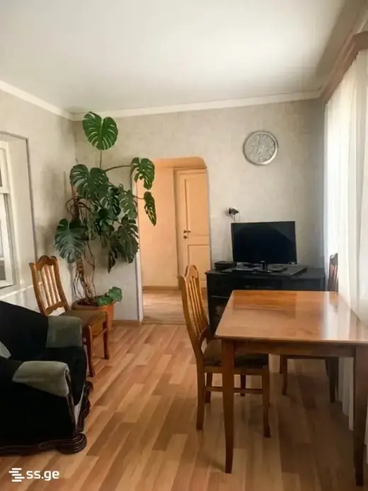 იყიდება, კერძო სახლი