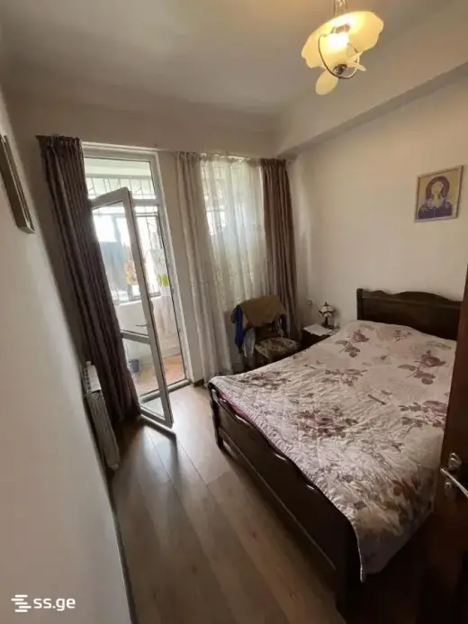 იყიდება, ბინა