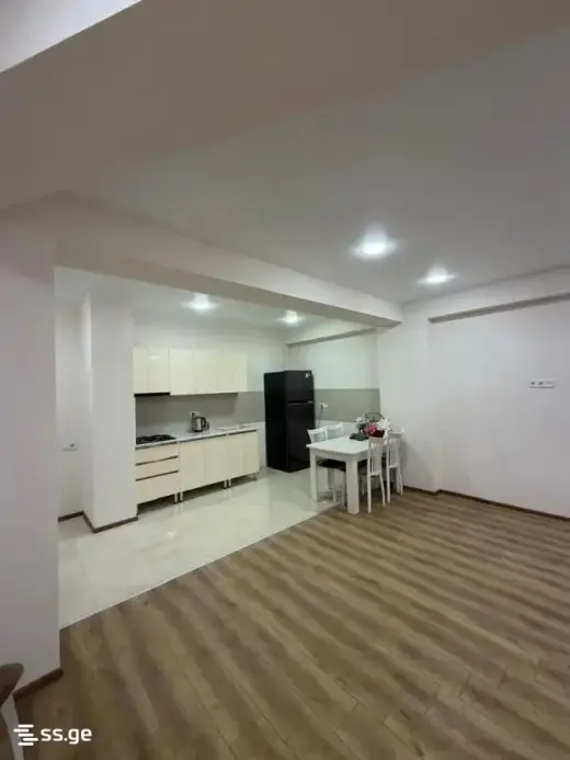ქირავდება, ბინა