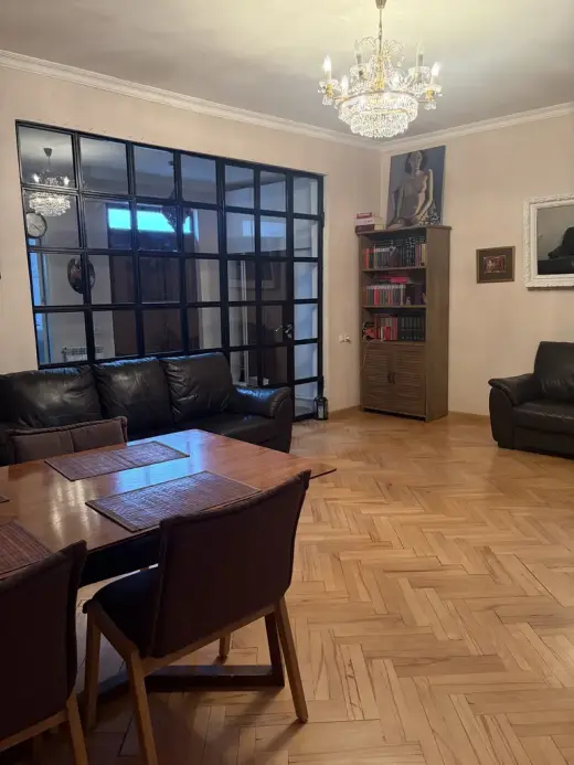 იყიდება, კერძო სახლი