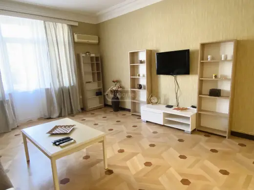 ქირავდება, ბინა