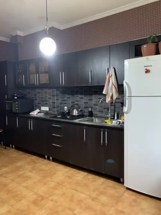 იყიდება, ბინა