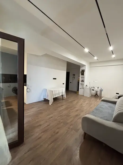 იყიდება, ბინა