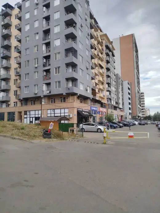 იყიდება, ბინა