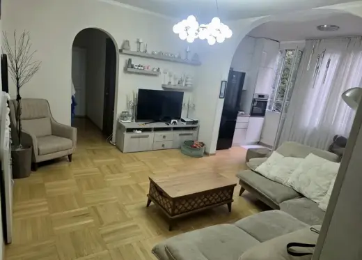 იყიდება, ბინა