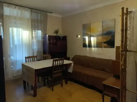 იყიდება, ბინა