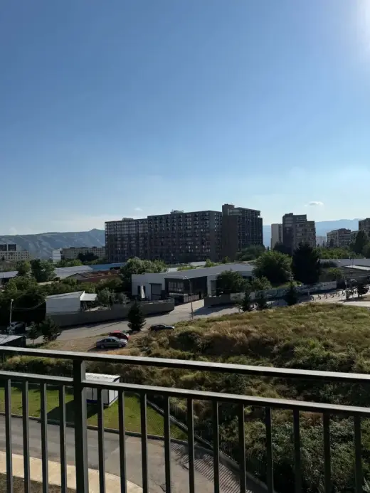 იყიდება, ბინა