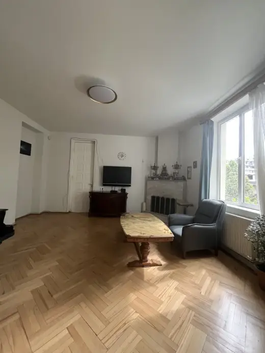 იყიდება, ბინა