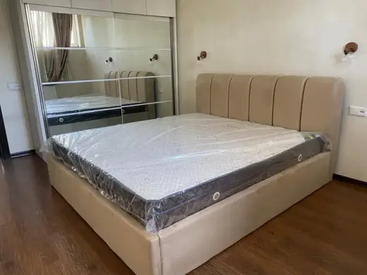 ქირავდება, ბინა