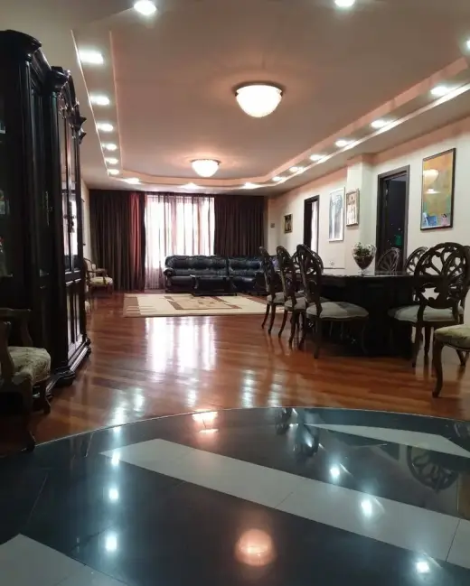 იყიდება, ბინა