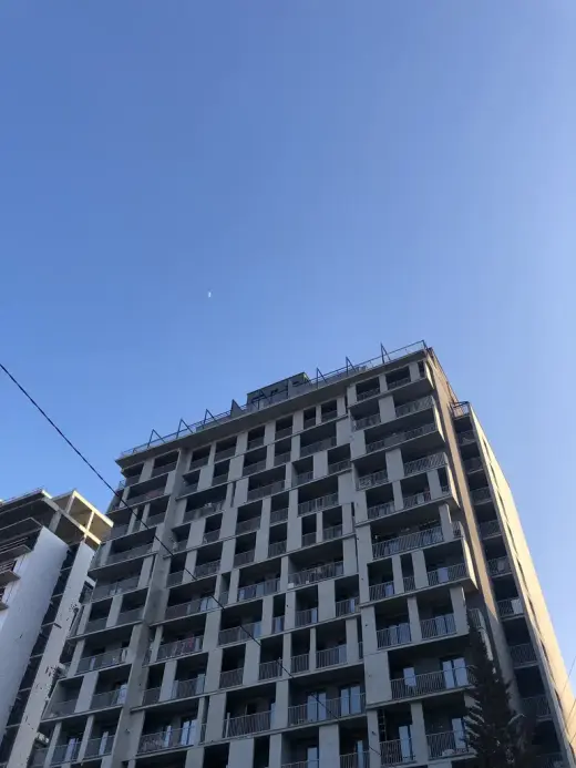 იყიდება, ბინა