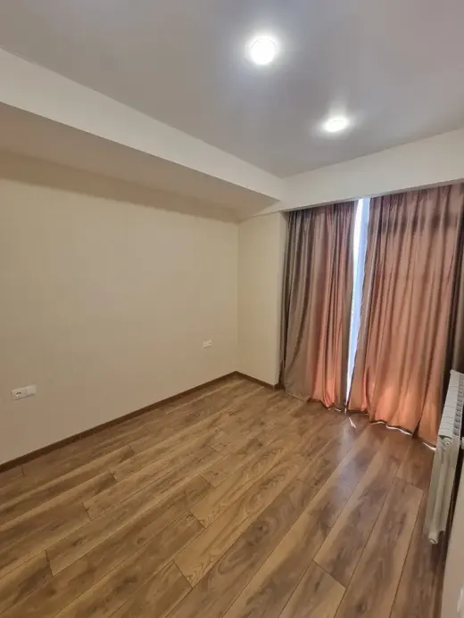 იყიდება, ბინა