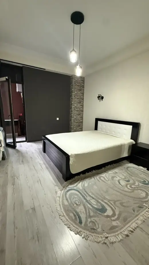 იყიდება, ბინა