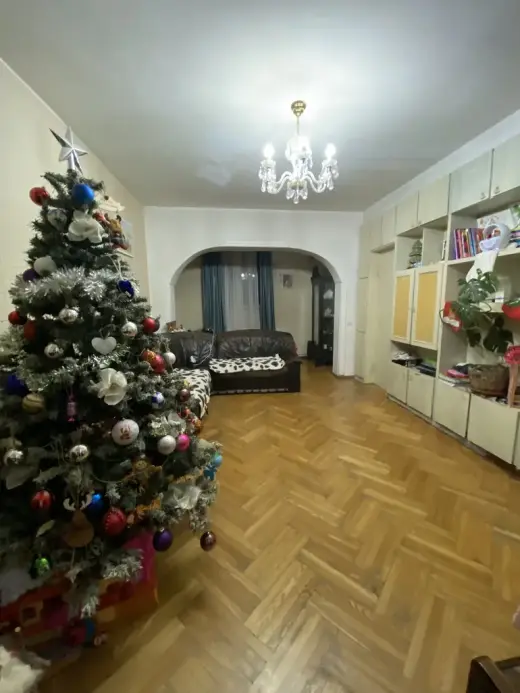 იყიდება, ბინა