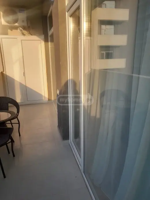 იყიდება, ბინა