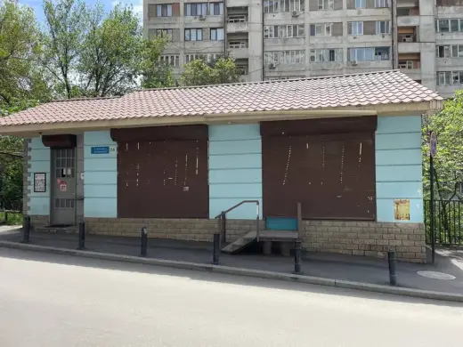 იყიდება, კომერციული ფართი