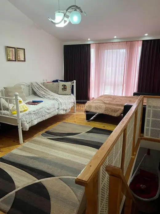 იყიდება, კერძო სახლი