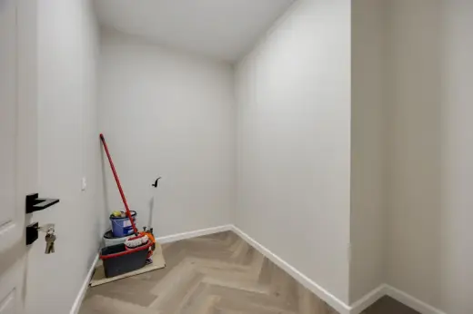 იყიდება, ბინა