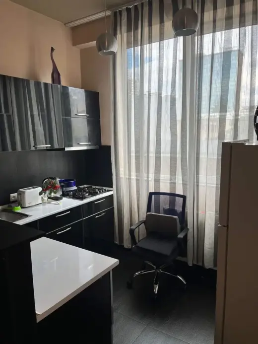 ქირავდება, ბინა