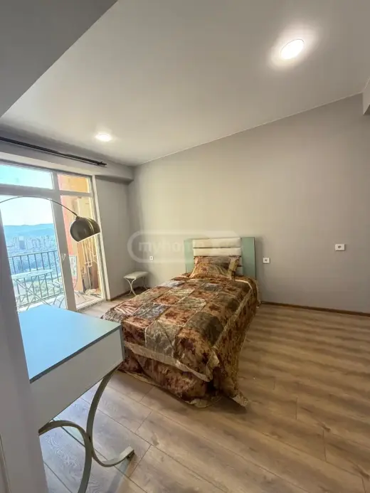 იყიდება, ბინა