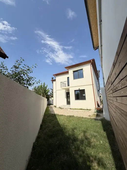 იყიდება, ვილა