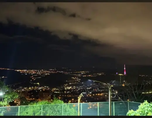 იყიდება, ბინა