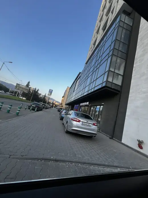 იყიდება, ბინა