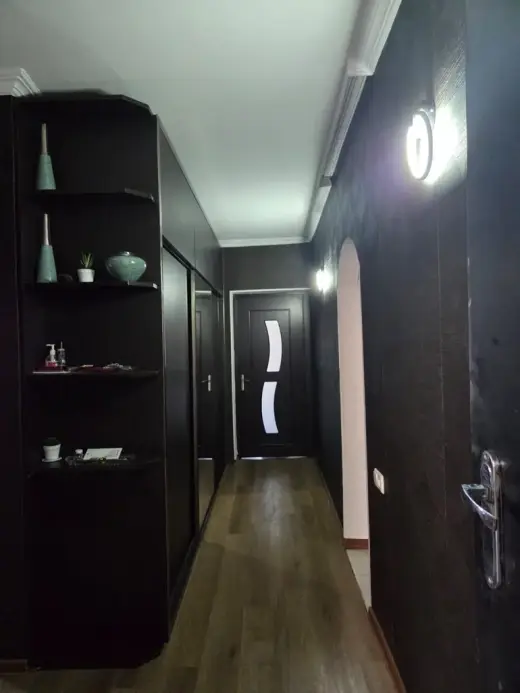 იყიდება, ბინა