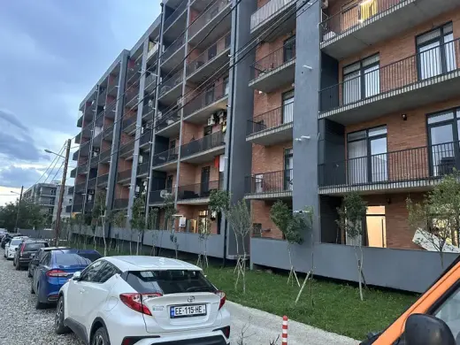 იყიდება, ბინა