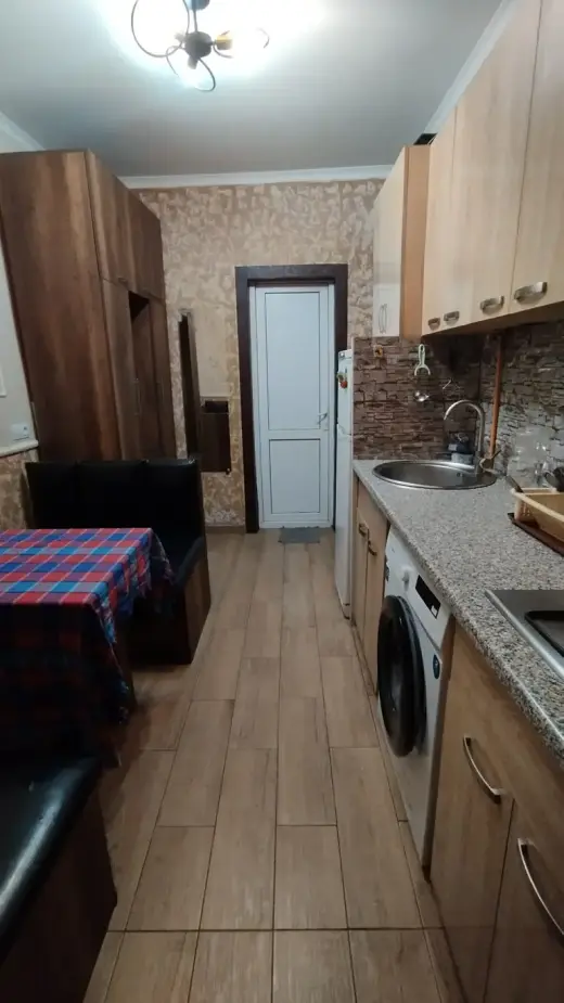 იყიდება, ბინა