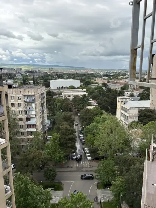 იყიდება, ბინა