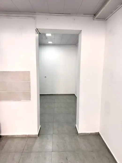 იყიდება, კომერციული ფართი