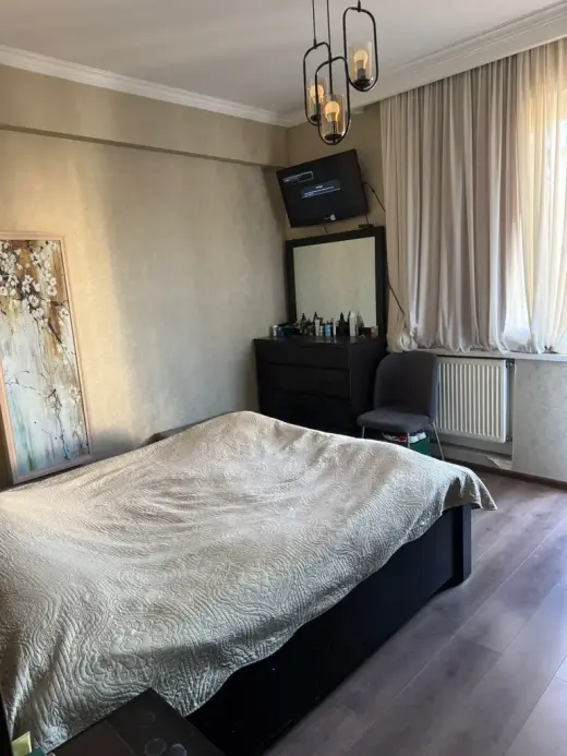 იყიდება, ბინა