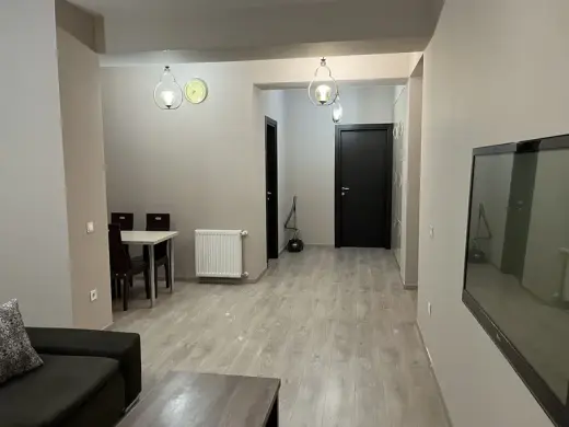 ქირავდება, ბინა