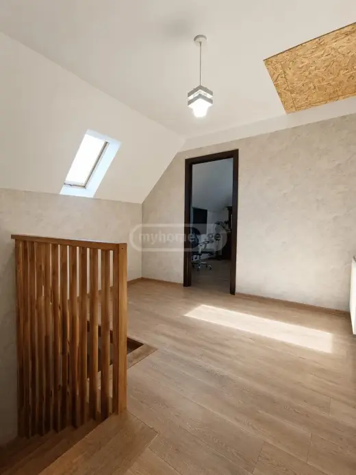 იყიდება, კერძო სახლი