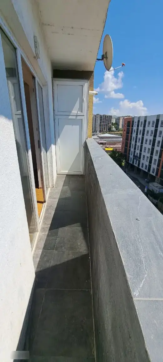 იყიდება, ბინა