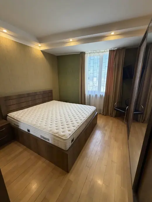 იყიდება, ბინა