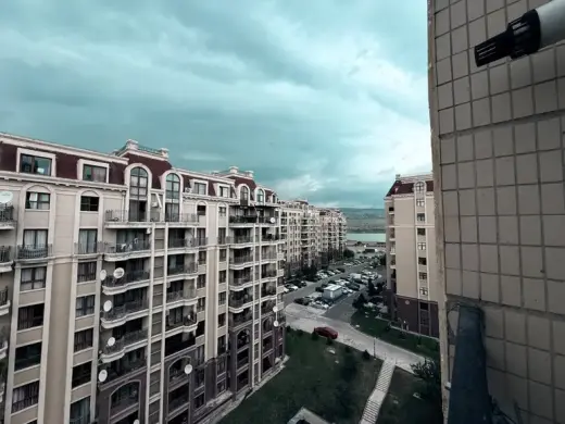 იყიდება, ბინა