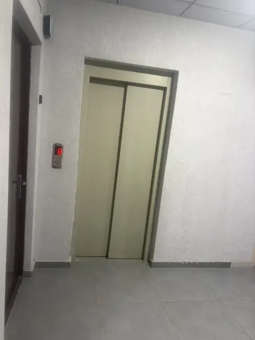 იყიდება, ბინა
