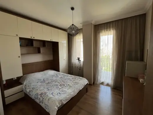 იყიდება, ბინა