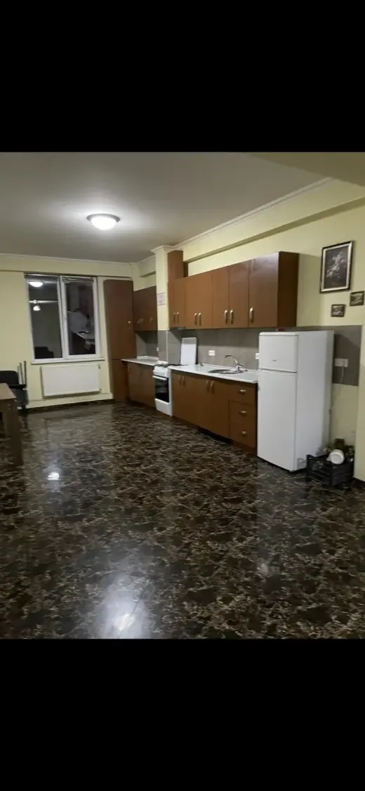 იყიდება, ბინა