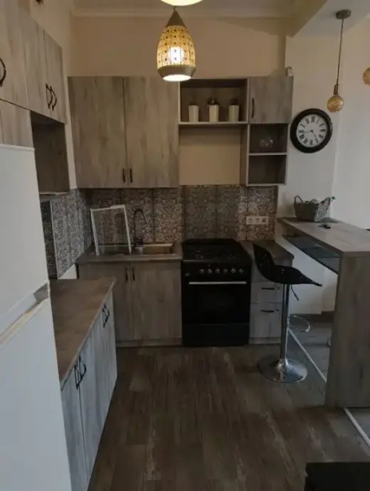 ქირავდება, ბინა