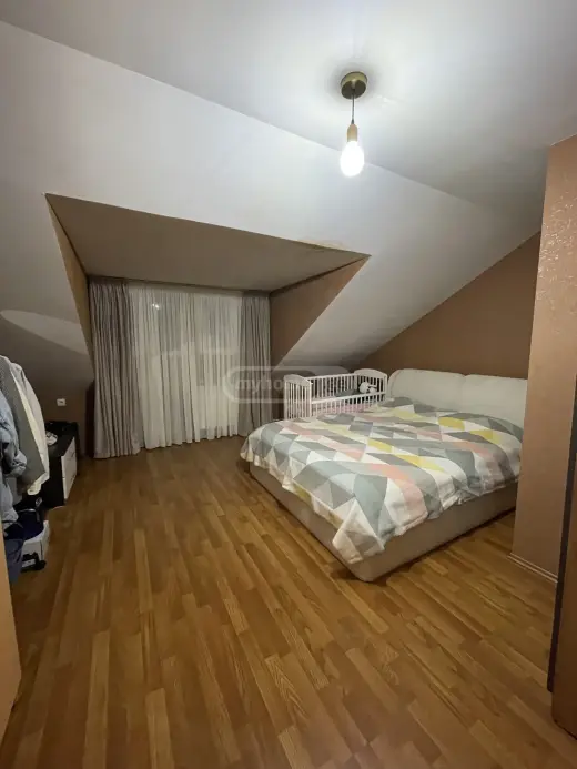 იყიდება, ბინა