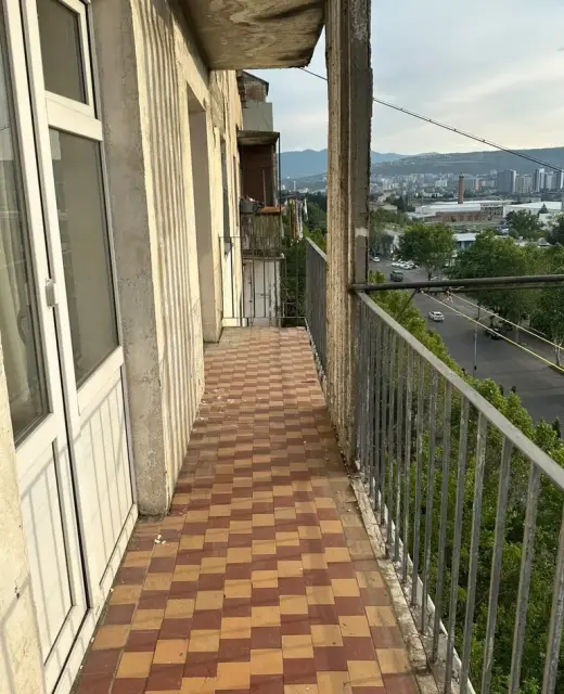 იყიდება, ბინა